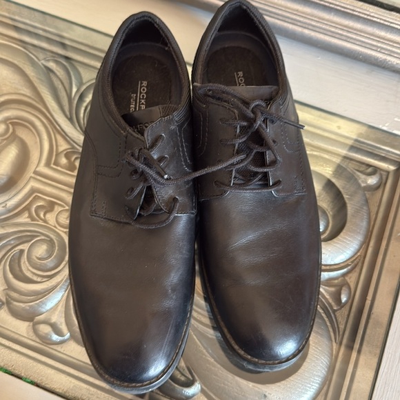 Rockport men’s 8 black dress shoes - Picture 2 of 9